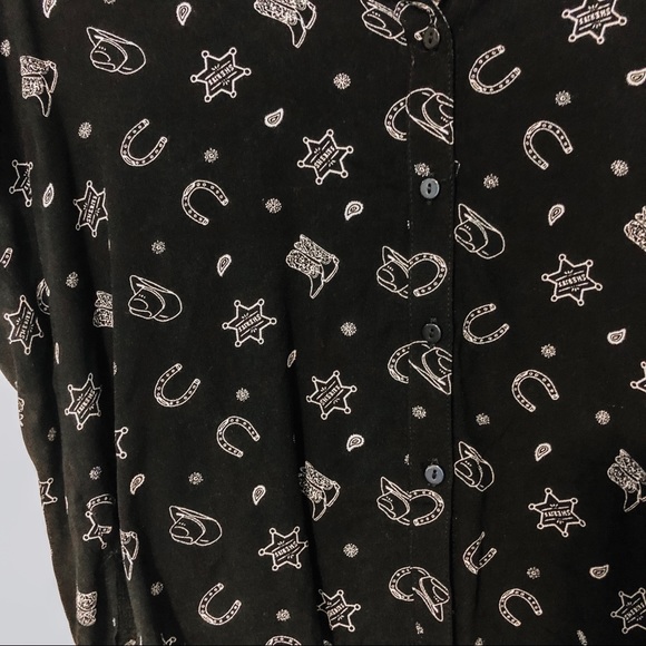 Top - Picture 2 of 2